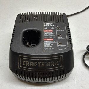 Craftsman 7.2 - 24 Volt 1 Hour Battery Charger Model 1425301 | UNTESTED